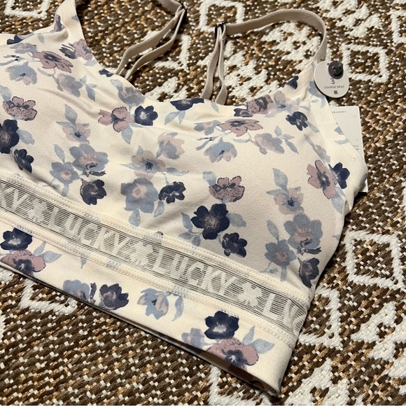 NWT LUCKY BRAND Small Bralette Floral no Wire Super Soft Bra - Picture 4 of 4